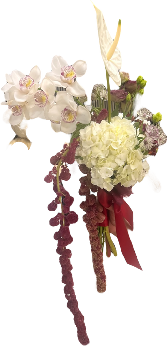 Ramo de novia con flores exóticas en tonos cereza y blanco de Doral Roses Miami, con flores frescas y elegantes para bodas.