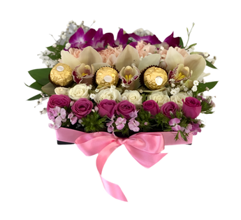 Mini caja de flores frescas con chocolate premium - el regalo perfecto para sorprender hoy mismo en Doral, Florida.
🌹 Flores naturales variadas en elegante presentación loft
🍫 Chocolates gourmet seleccionados
🚚 Entrega el mismo día en Doral y Miami
Ideal para cumpleaños, aniversarios, agradecimiento o cualquier ocasión especial. Ordena ahora y recibe hoy en Doral, FL.