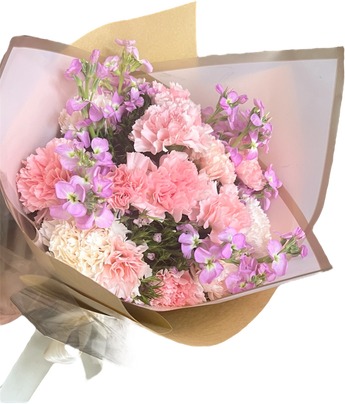 Bouquet graduación con claveles en Doral Florida. Precio especial para celebrar logros académicos. Entrega el mismo día en Miami. Tarjeta gratis. ¡Ordena!