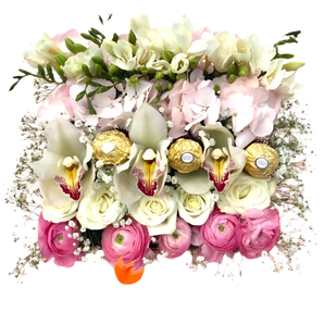 Caja mixta de flores “Alegría y Esperanza” con 3 Ferrero de Doral Roses Miami, entrega hoy en Doral y Miami.
